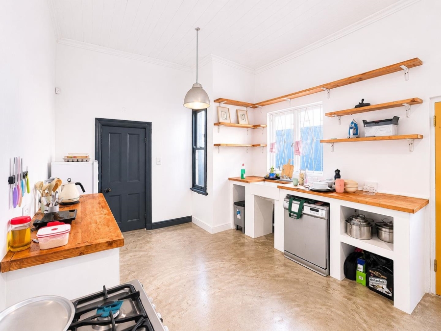 2 Bedroom Property for Sale in Woodstock Western Cape